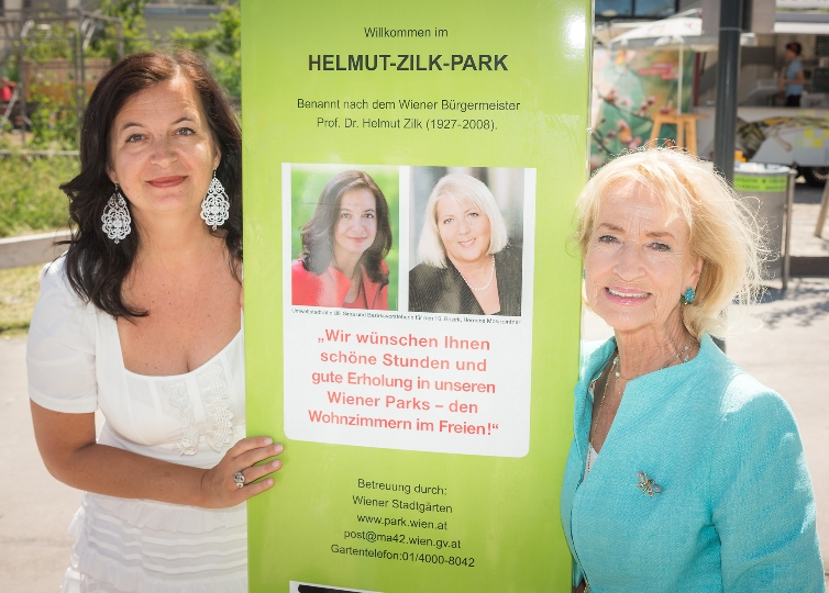 Stadträtin Ulli Sima und Dagmar Koller bei der Eröffnungs Helmut-Zilk-Park im Sonnwendviertel in Favoriten.