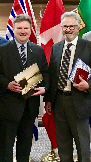 Wohnbaustadtrat Michael Ludwig und Geoff Megs, stellvertretender Bürgermeister von Vancouver
