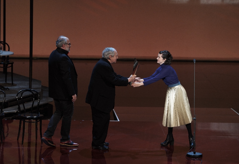 v.l.n.r. Michael Niavarani, Otto Schenk, Maresi Riegner - Riegner erhielt den Preis als bester Nachwuchs weiblich