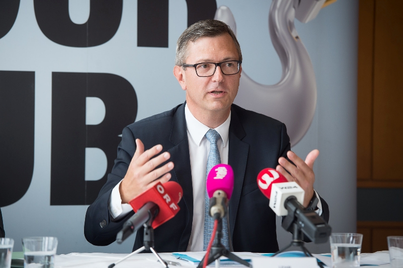 Pressekonferenz zur Hafen Bilanz mit Fritz LEHR, kaufmännischer Geschäftsführer Hafen Wien