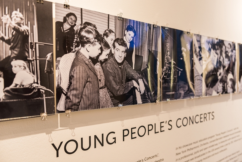 Ausstellung im Haus der Musik: „Embracing Music – Leonard Bernstein at 100“