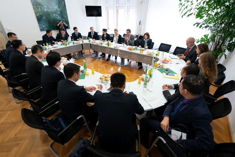 StR Peter Hanke empfängt Chengdu Wirtschaftsdelegation