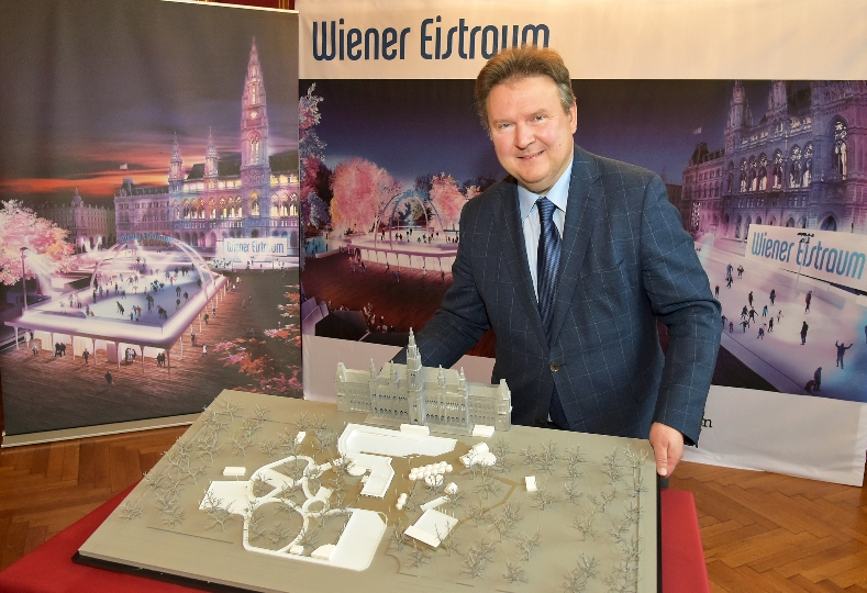 Bürgermeister Michael Ludwig bei der Präsentation des Wiener Eistraums NEU mit dem neuen "Sky Rink".