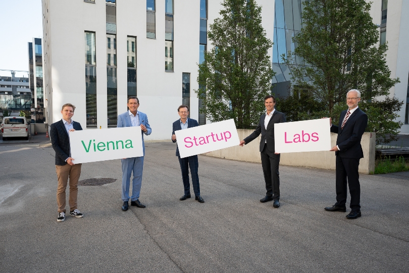 StR Peter Hanke - Eröffnung Start up Lab/ Campus Vienna Biocenter