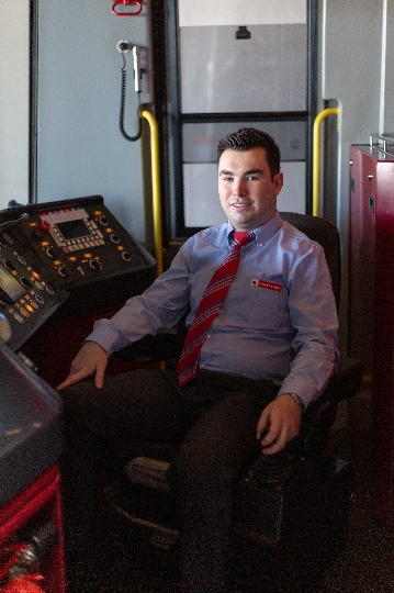 Technik-Student Alexander Schubert ist Teilzeit U-Bahn-Fahrer bei den Wiener Linien