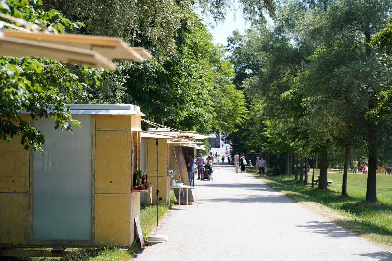 Monatsmarkt im Lainzer Tiergarten.