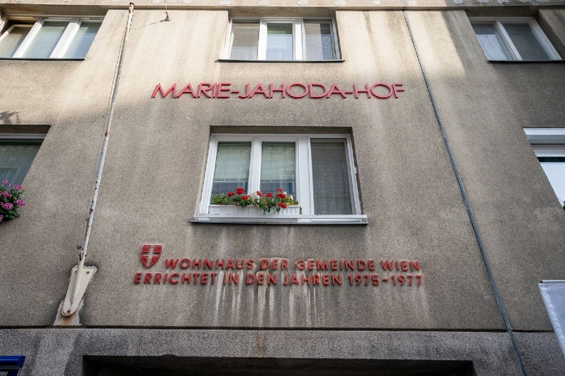 Der Marie-Jahoda-Hof in der Kegelgasse 17 beherbergt 36 Wohnungen.