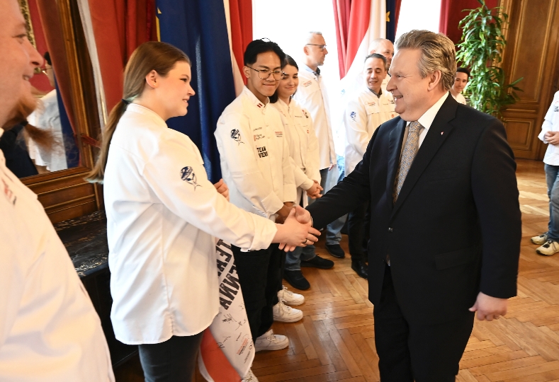 Bürgermeister Ludwig empfängt erfolgreiche Köchinnen und Köche des Team Vienna