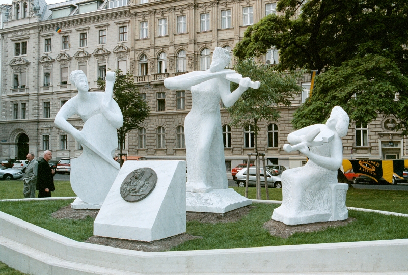 Das Vivaldi-Denkmal im Votivpark