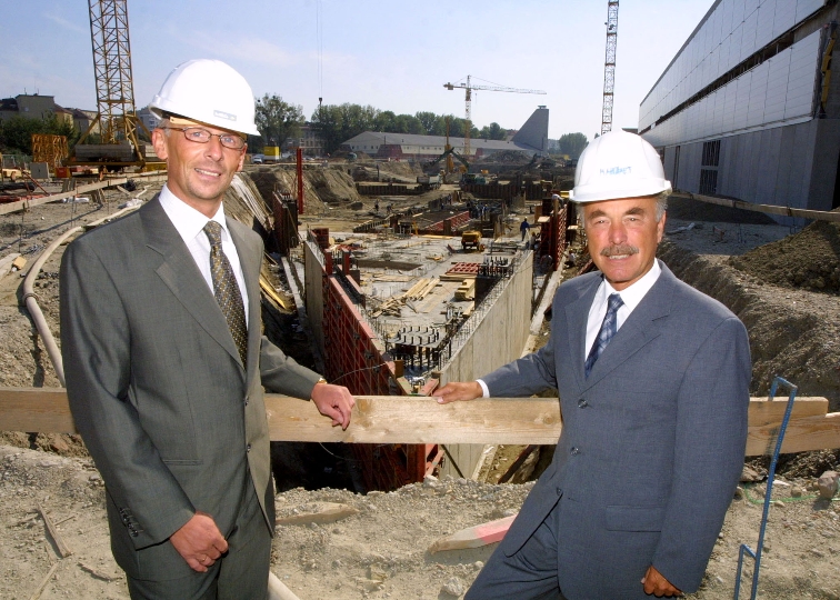 Baustellenbesichtigung mit StR. Dr. Sepp Rieder und Ing. Rudolf Mutz