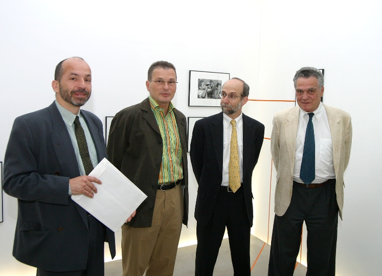 v.li.n.re.: Ausstellungskurator Reinhard Geir, Karl Albrecht-Weinberger, Roy Mittelman, Museumsgeschäftsführer Georg Haber