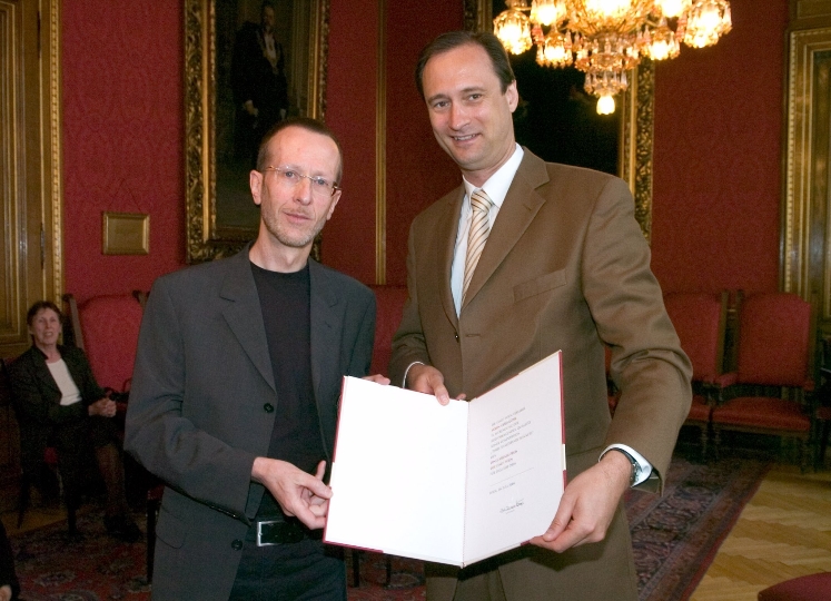 Überreichung des Ernst-Krenek-Preises an Gerd Kühr durch StR. Dr. Andreras Mailath-Pokorny