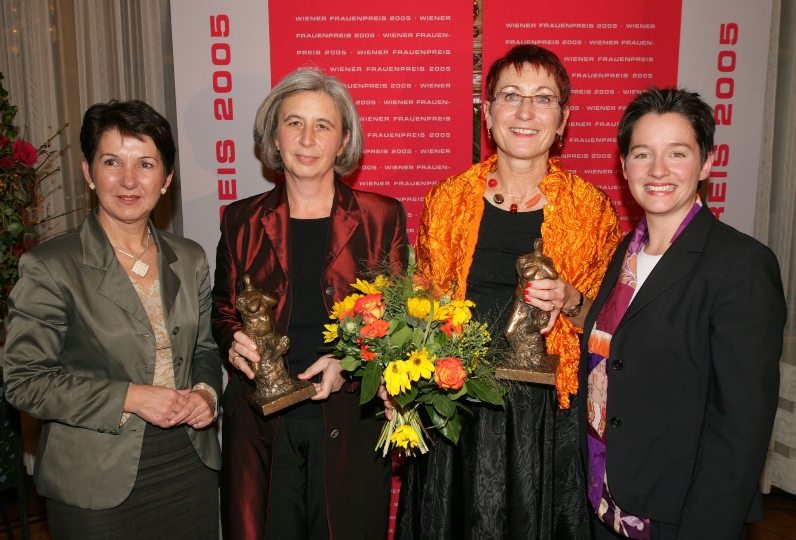 StR. Mag.a Sonja Wehsely mit Sieglinde Rosenberger und Heidi Schrodt