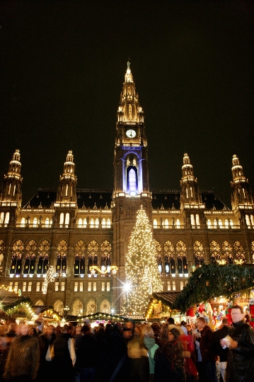 Weihnachtszauber aus Wien per E-Mail in die ganze Welt