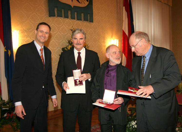v.li.n.re.: StR. Dr. Andreas Mailath-Pokorny, Peter Simonischek, Kurt Schwertsik und Achim Benning