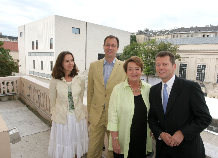 v.li.n.re.: Sophie Karmasin, StR. Andreas Mailath-Pokorny, Bundesministerin Elisabeth Gehrer und Wolfgang Waldner