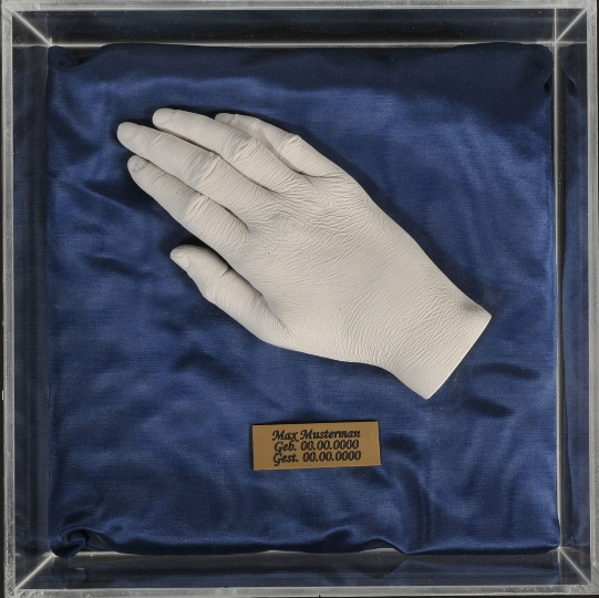Das eiskalte Händchen - eine neues Service der Wiener Bestattung