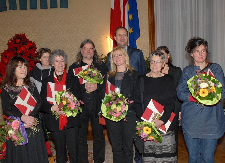 StR. Dr. Anreas Mailath-Pokorny mit den PreisträgerInnen