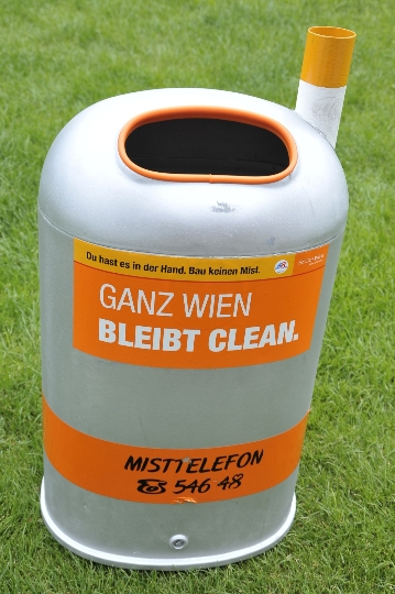 Mistkübel "Ganz Wien bleibt clean"