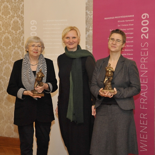 v.li.n.re. Eva Geber, StRin Sandra Frauenberger, Drin Margit Schratzenstaller