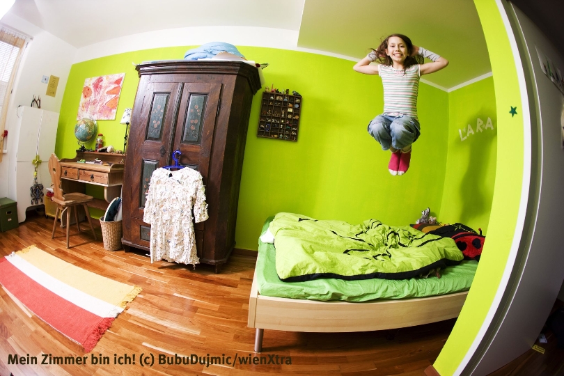 Die wienXtra-Fotoausstellung "Mein Zimmer bin ich" öffnet Türen zu jungen Lebensräumen