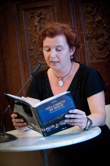 Die Autorin Birgit Pointner bei den "Nachtgeschichten"