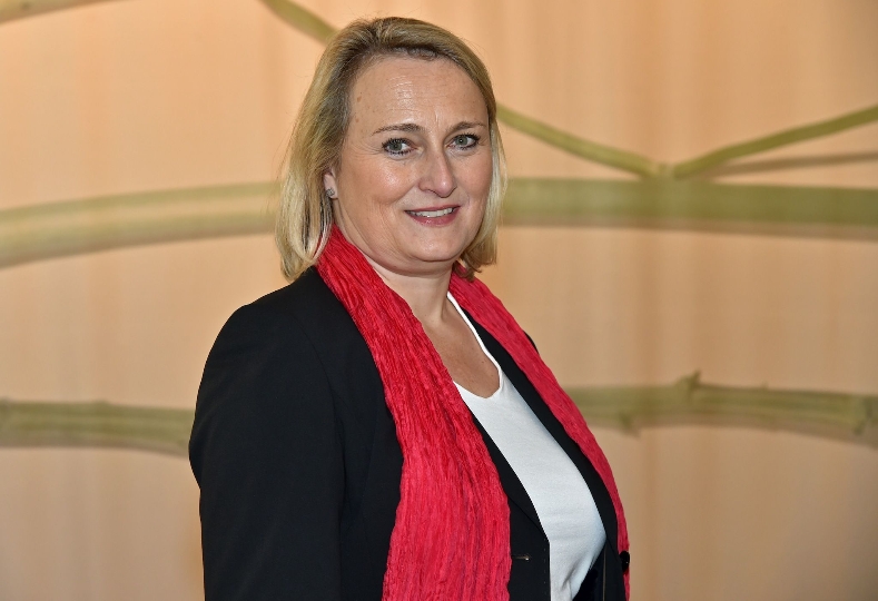 Mag. Angelika Möser, Generalsekretärin der Jeunesse Österreich, wird ab 2105 das Arnold Schönberg Center Wien leiten. 