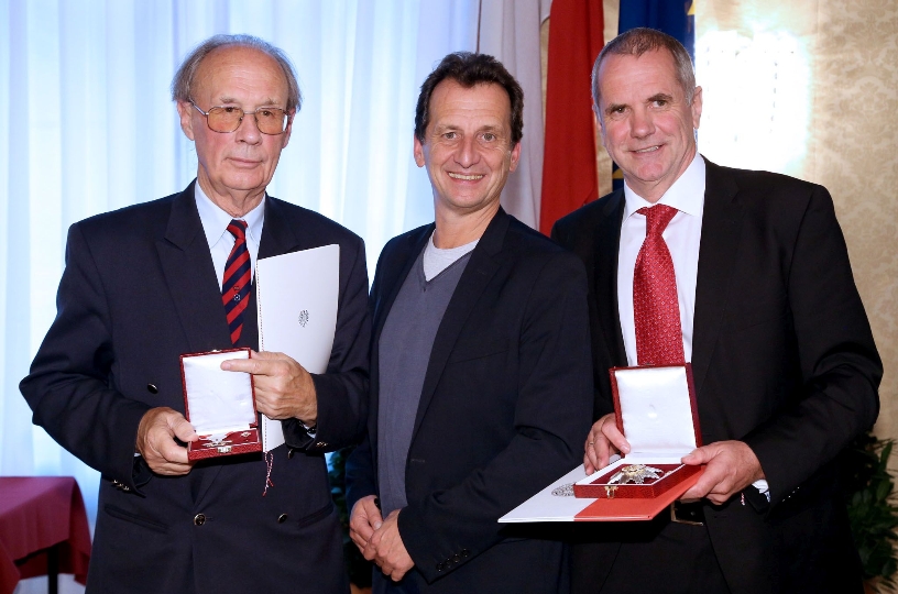 Ing. Peter Pointner, Sportstadtrat Christian Oxonitsch und Wolfgang Konrad