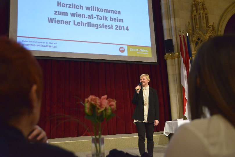Personalstadträtin Sandra Frauenberger beim Wiener Lehrlingsfest 2014. 