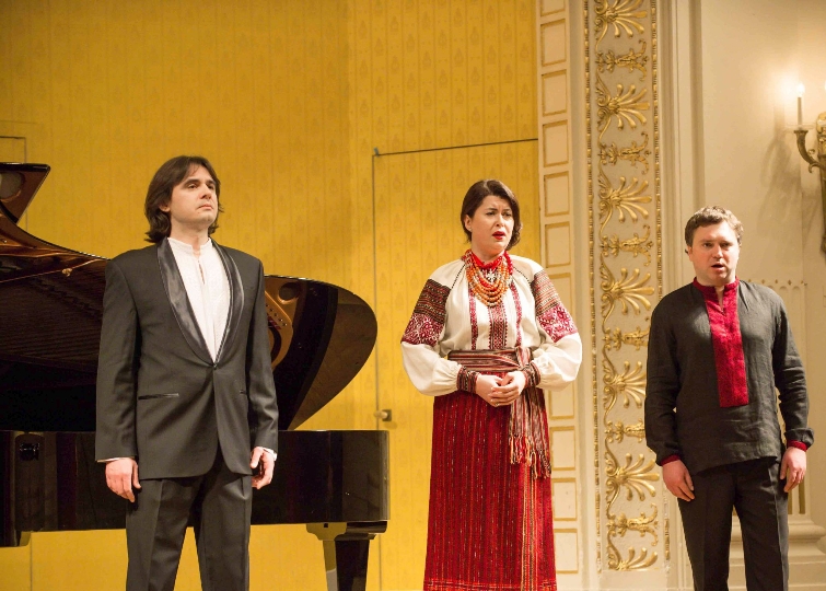 Ukrainische KünstlerInnen beim Konzert