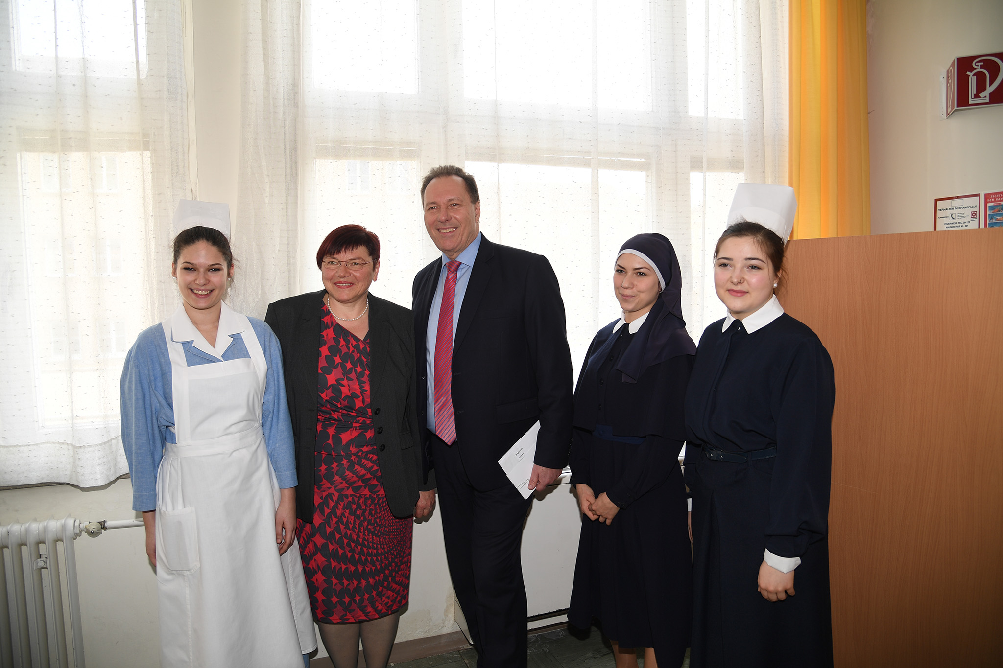 100 Jahre Schule Für Gesundheits- Und Krankenpflege Am ...