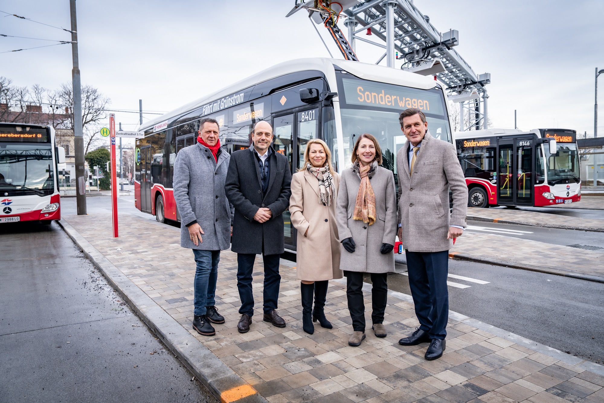 . Wiener Linien avvia la sperimentazione degli autobus elettrici .