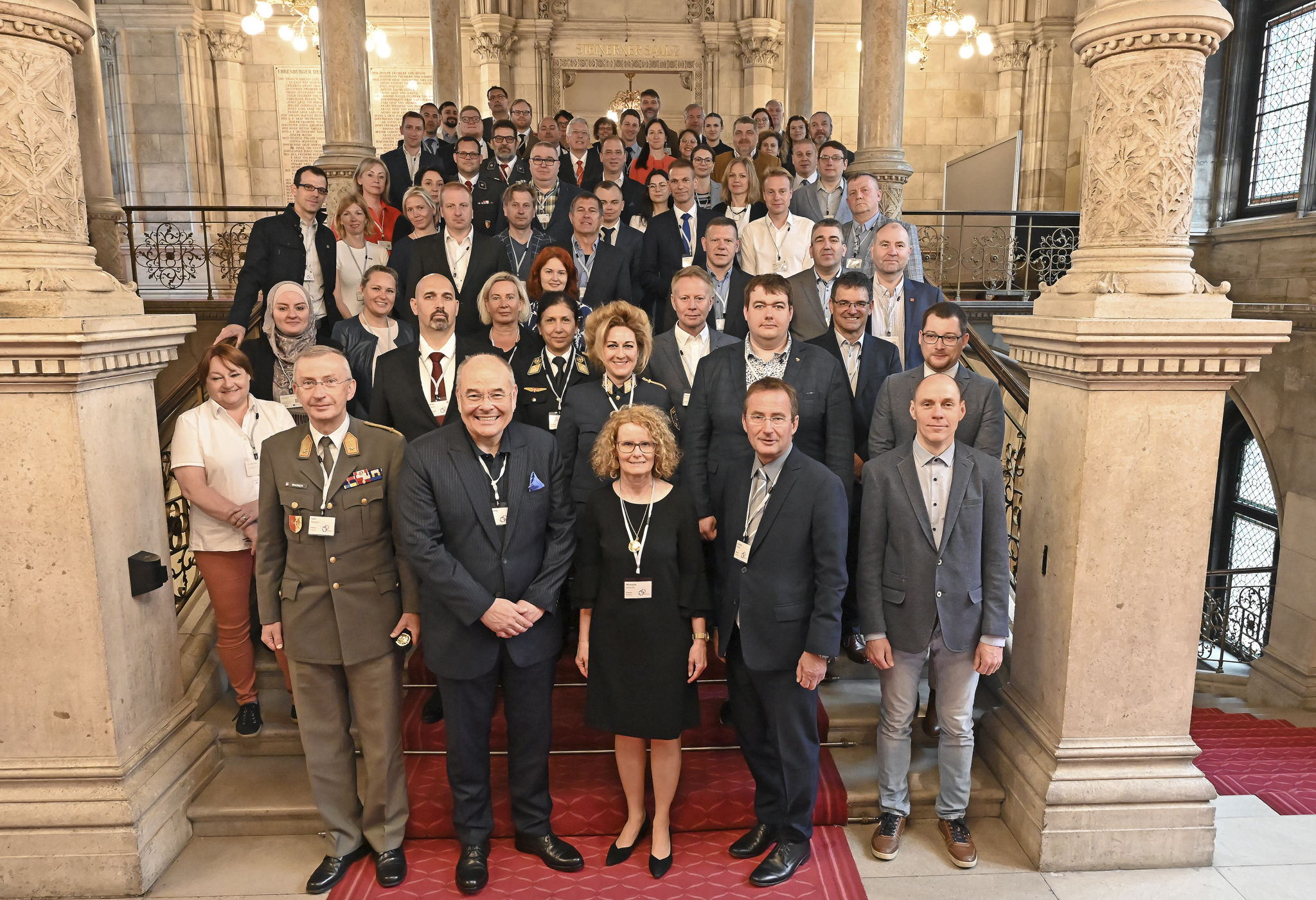 . Conferenza internazionale sulla gestione delle crisi a Vienna .