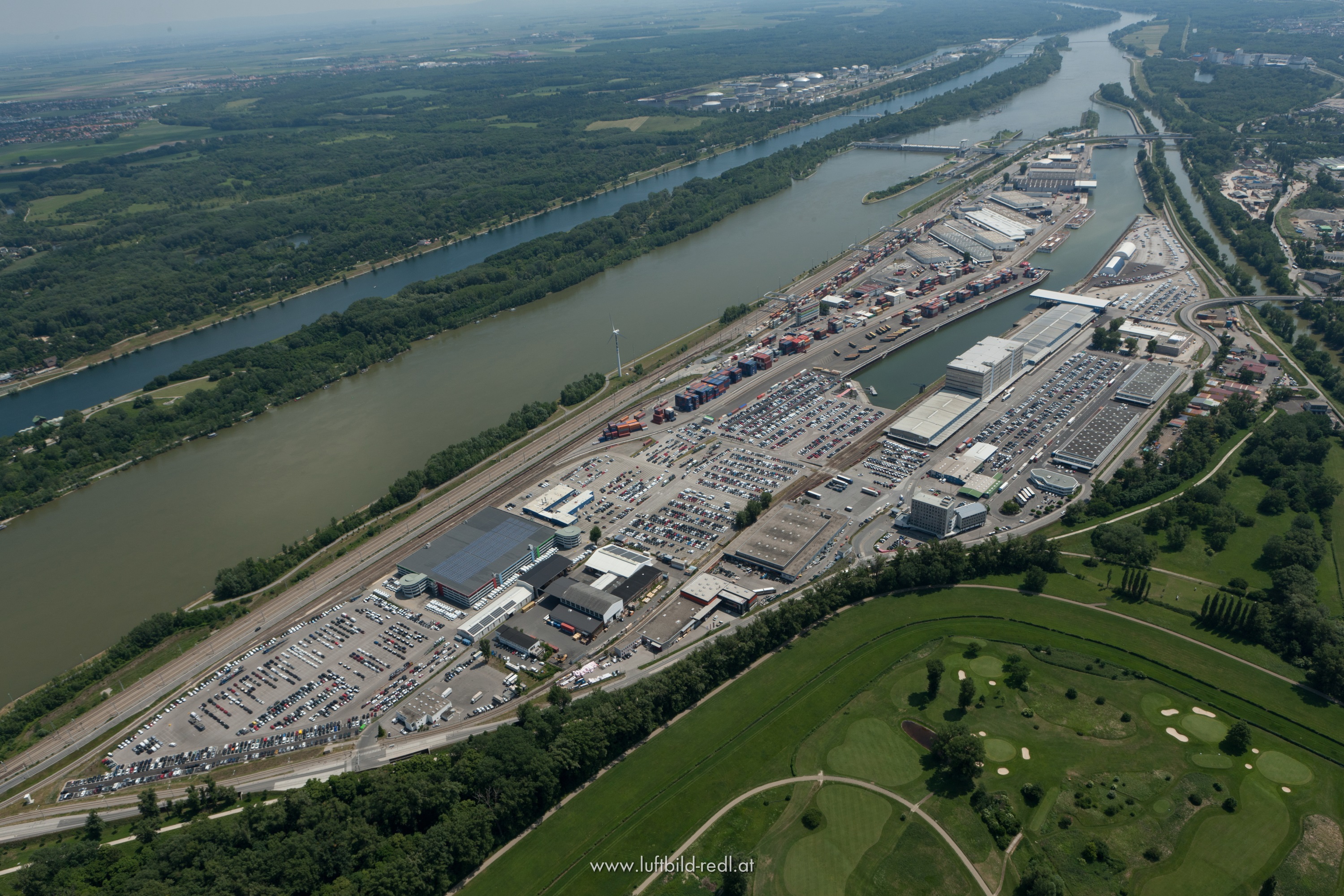 . Hafen Vienna con un risultato record nel 2023 .