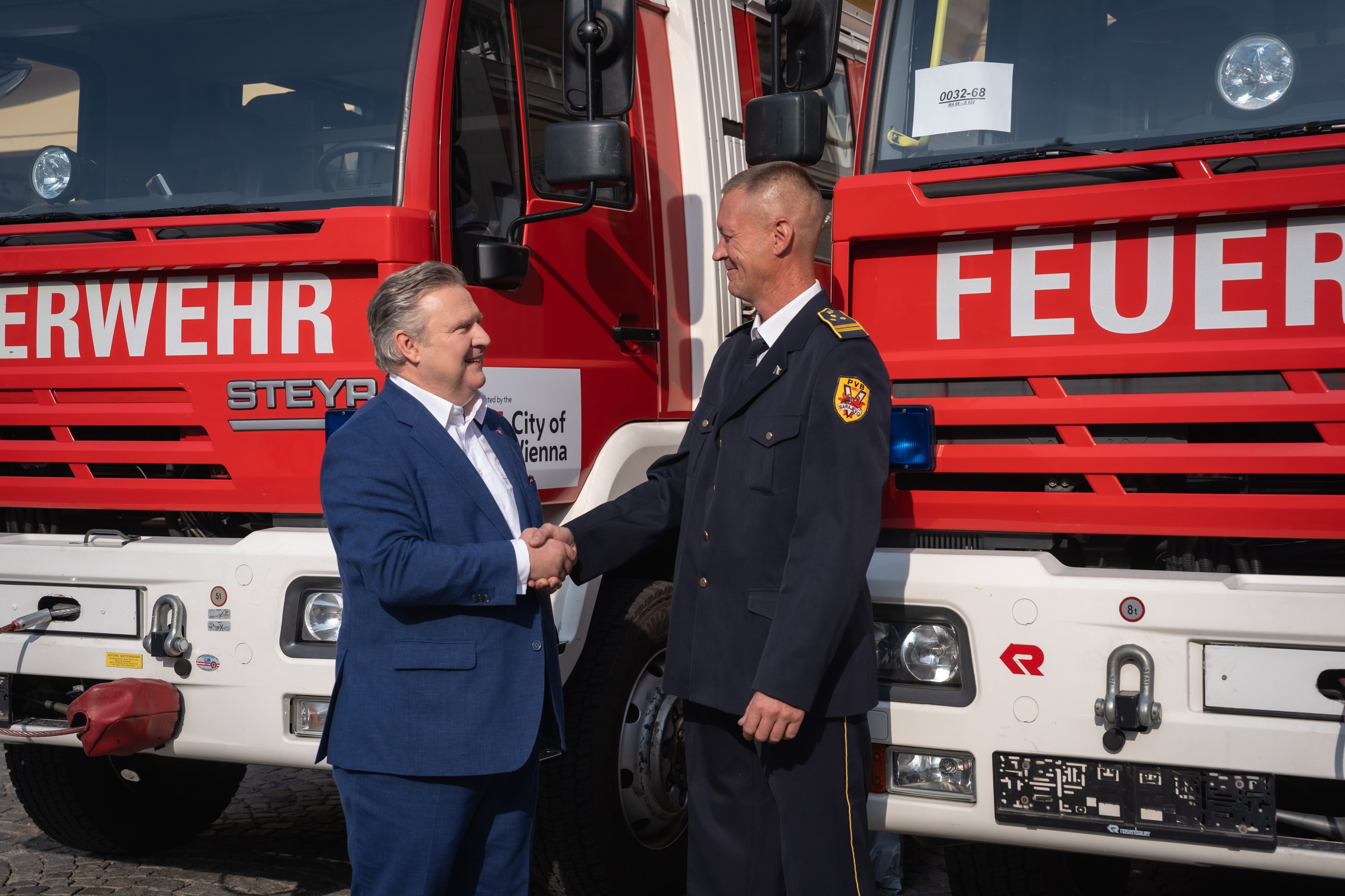 . Ludwig Hanke Due motori antincendio per Sarajevo .