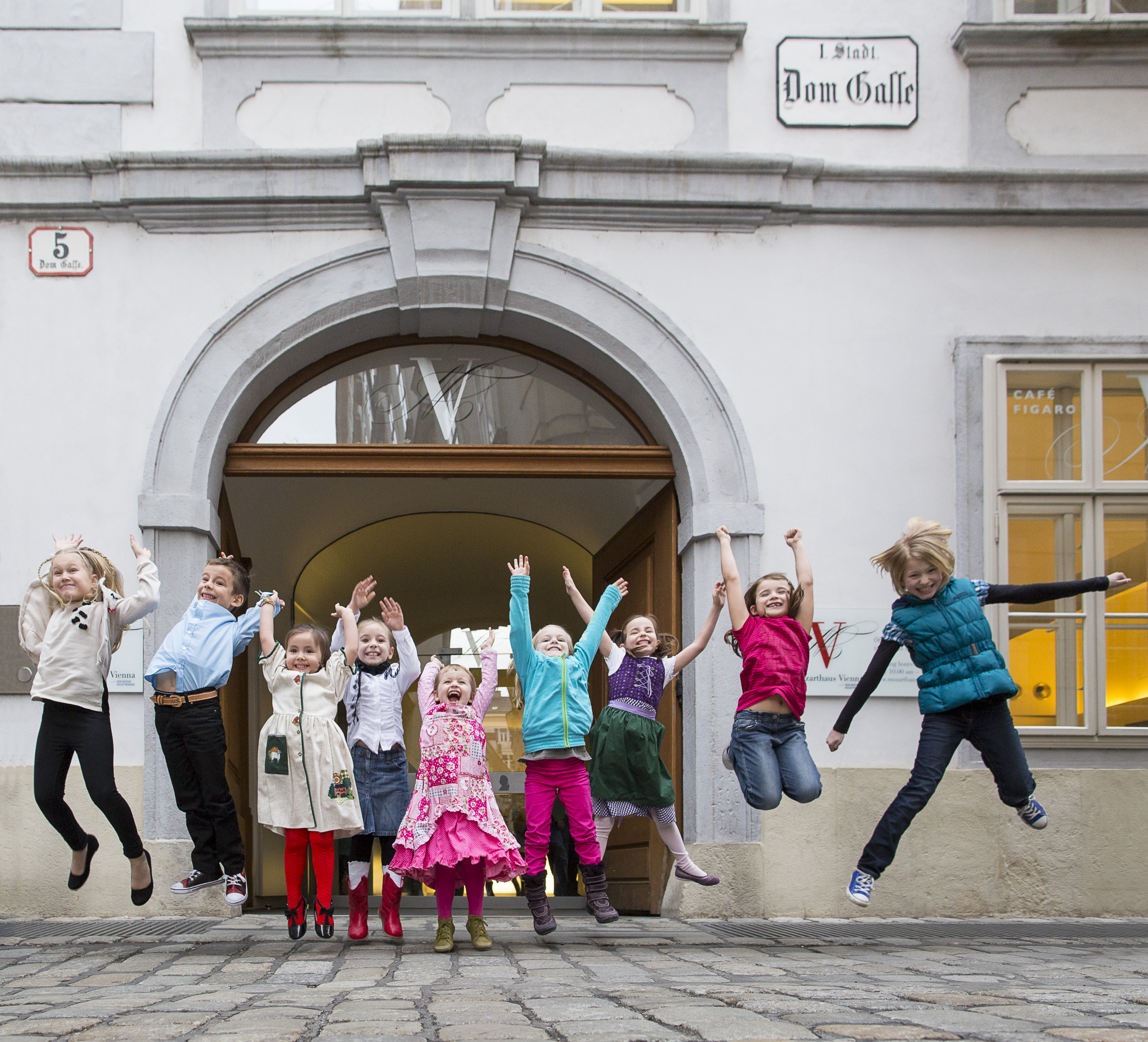 . Mozarthaus Vienna offre per la prima volta un'esperienza cinematografica KINOLINO il festival di cortometraggi per bambini .