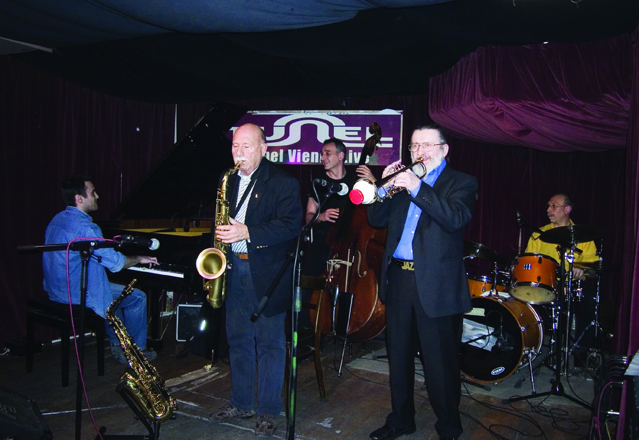 . Sessione jazz di Donaustadt con gli  Swing Cats” allo Stadl .