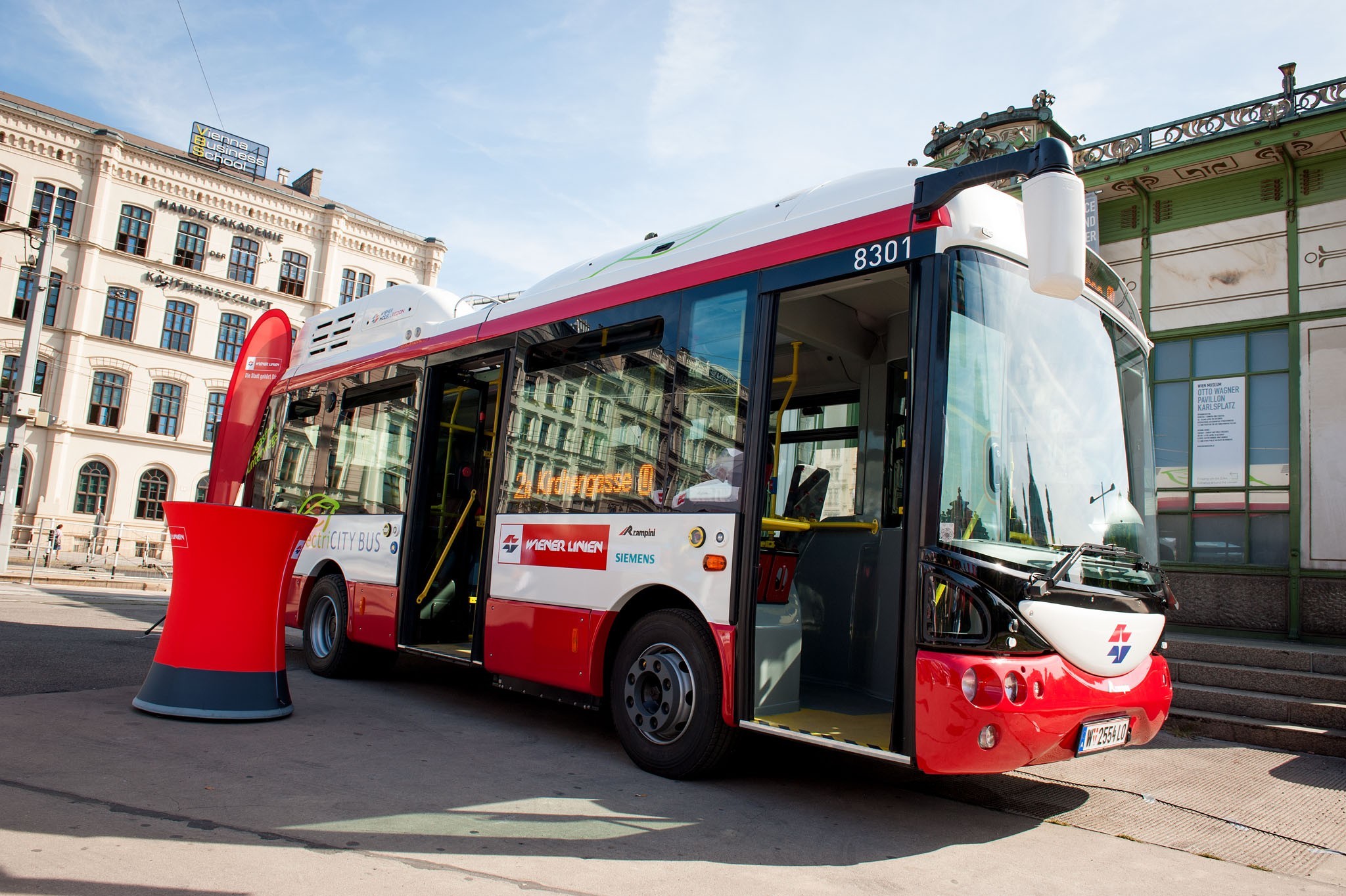 Archivmeldung: Wiener Linien: Die Neuen Elektrobusse Rollen An - Presse ...