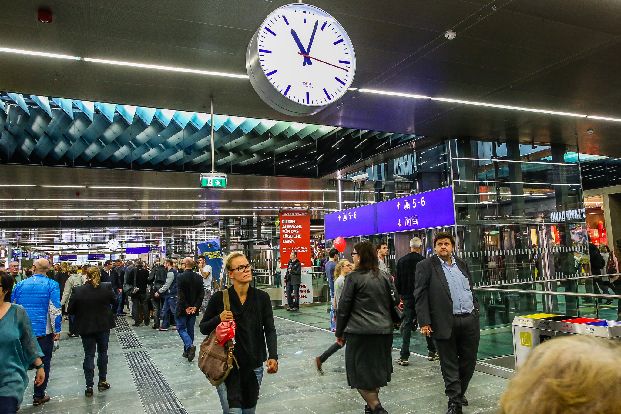 . Grosser Bahnhof per la nuova stazione centrale di Vienna .