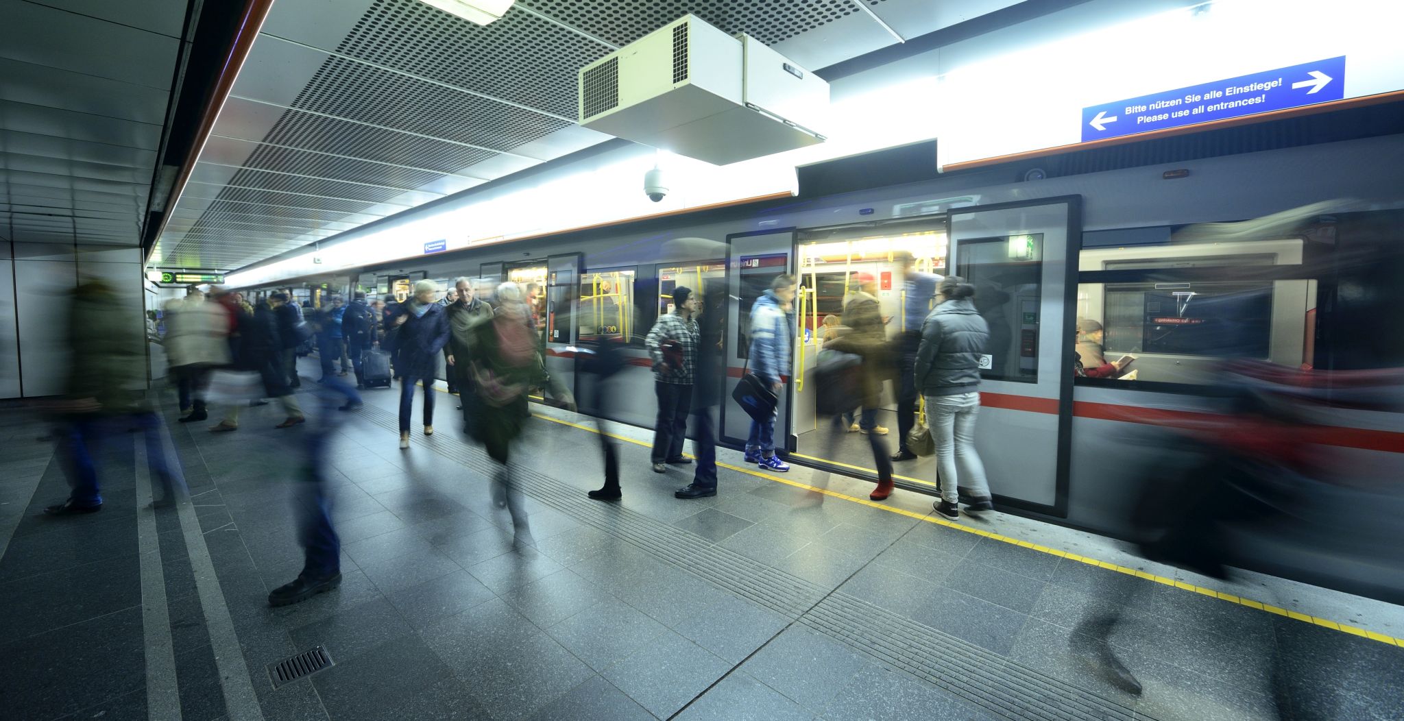 . Con bus metropolitana e Bim per tutta la notte più lunga dell'anno .