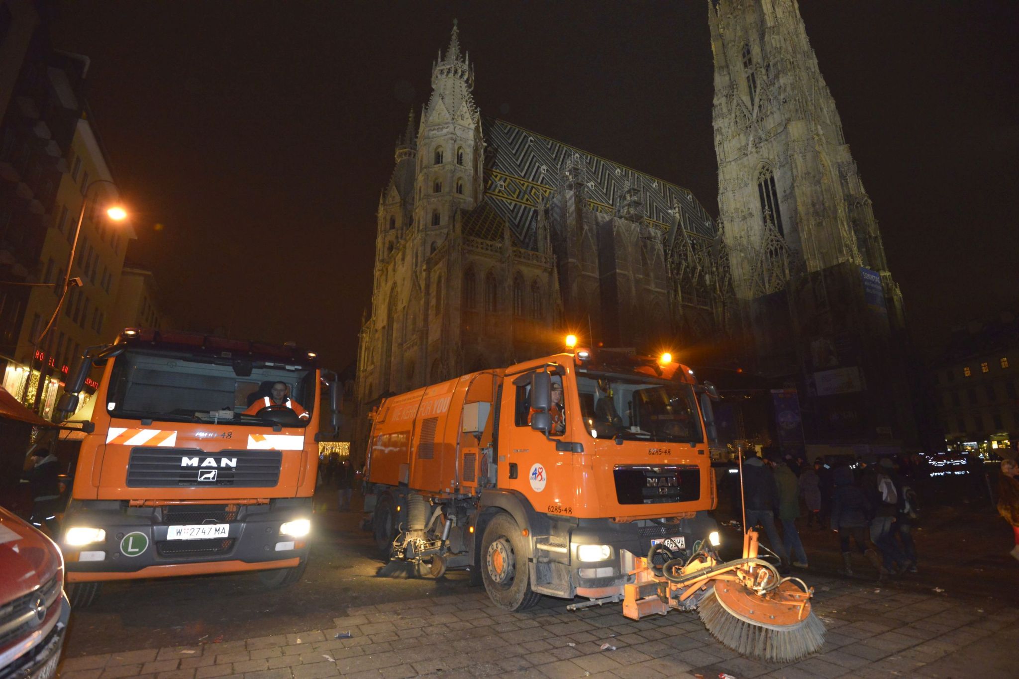 . Percorso di Capodanno 2015 16 MA 48 pulisce in un ciclo di ¾ e garantisce una Vienna pulita anche nel nuovo anno .